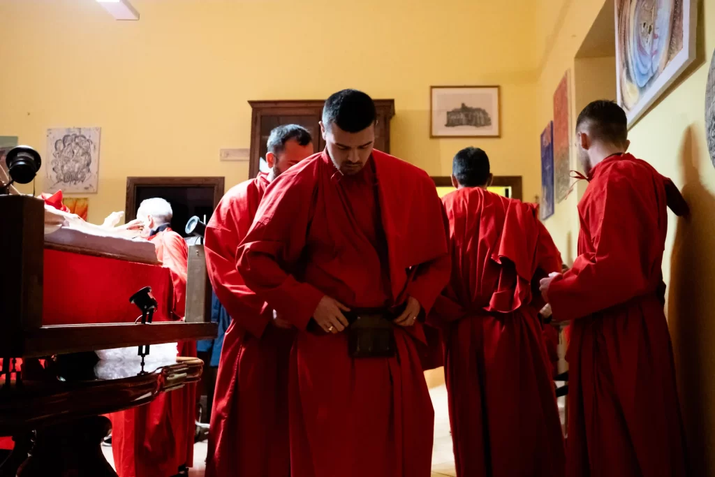 Reportage fotografico dei Paputi, una tradizione millenaria della città di Sarno