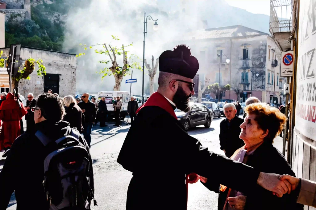 Reportage fotografico dei Paputi, una tradizione millenaria della città di Sarno